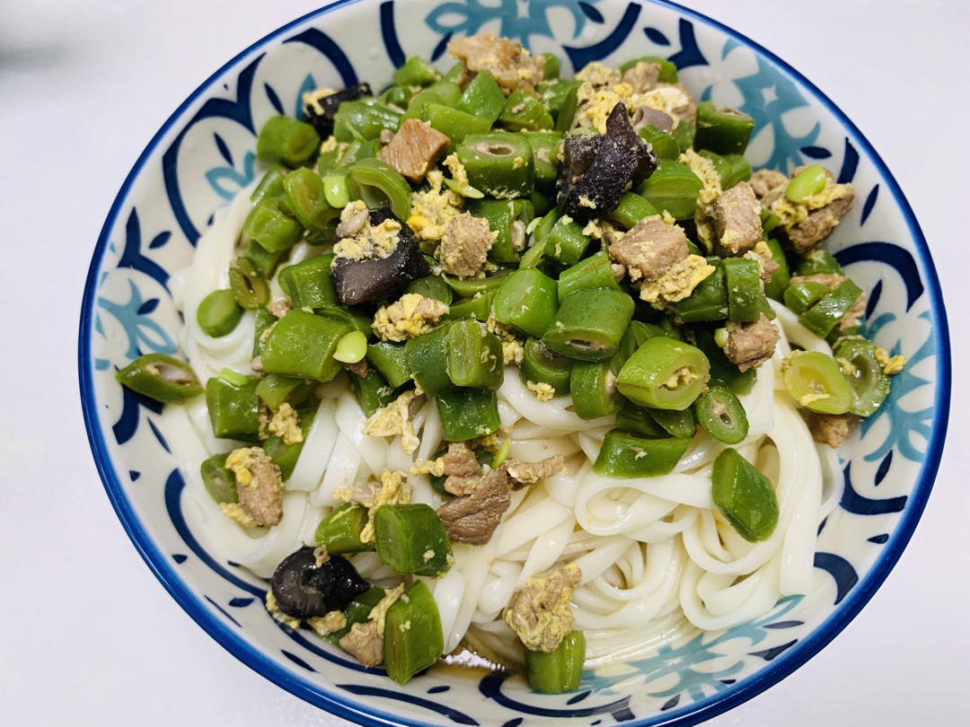 王大慧做的芸豆肉丁打卤面