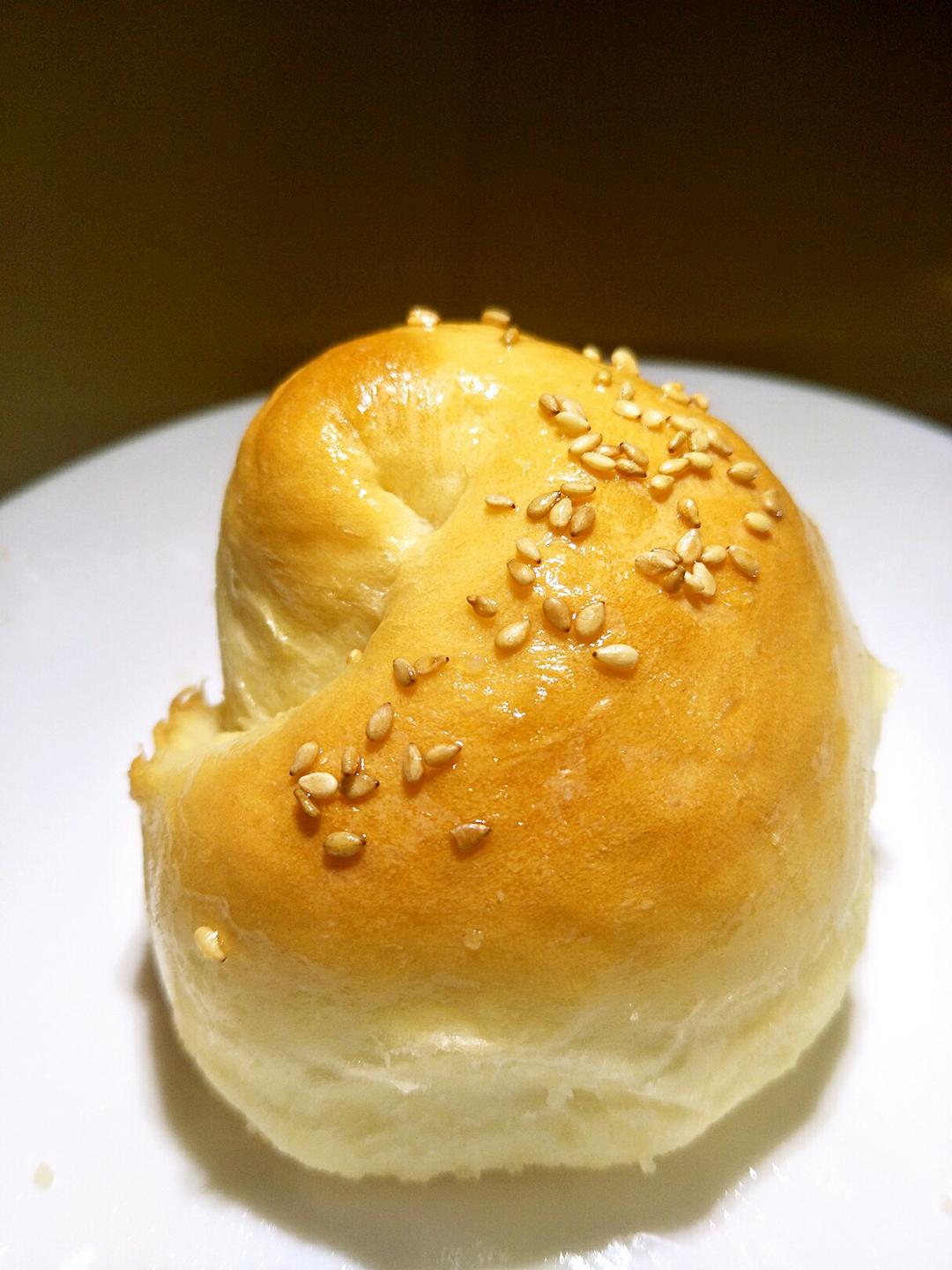 脆底蜂蜜小面包