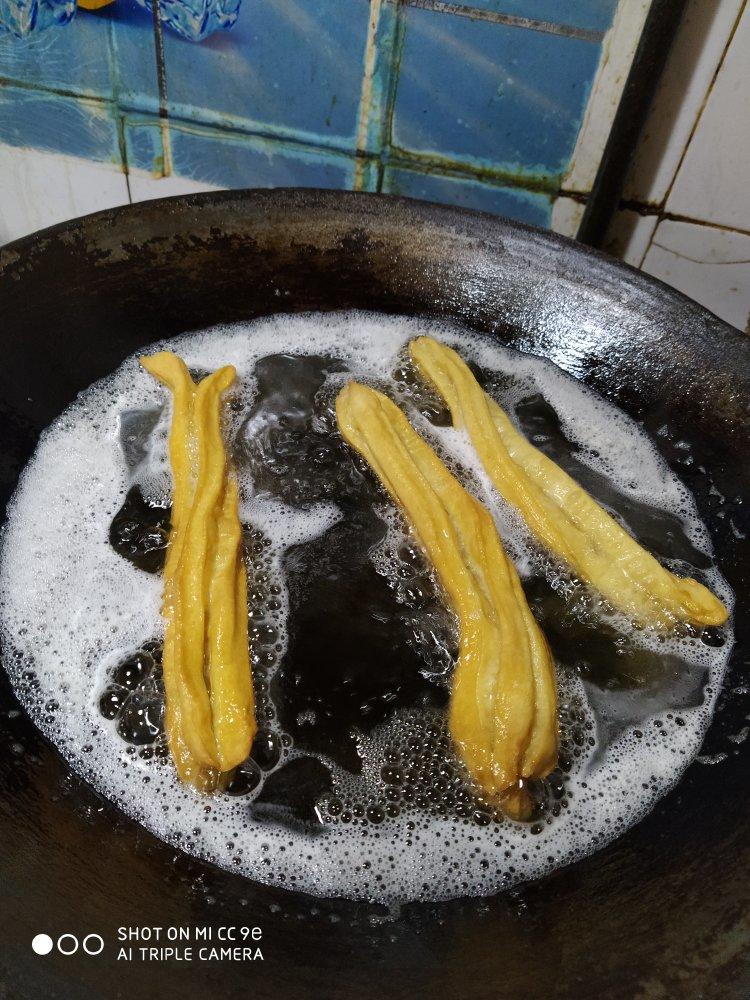 自制油条