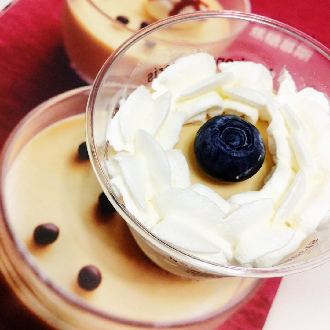 鲜奶蛋糕的各种简单装饰