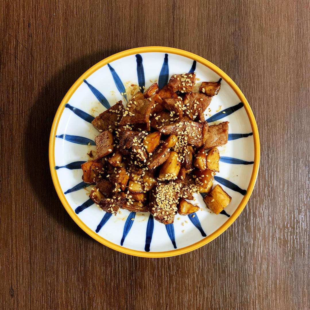 黑胡椒杏鲍菇牛肉粒