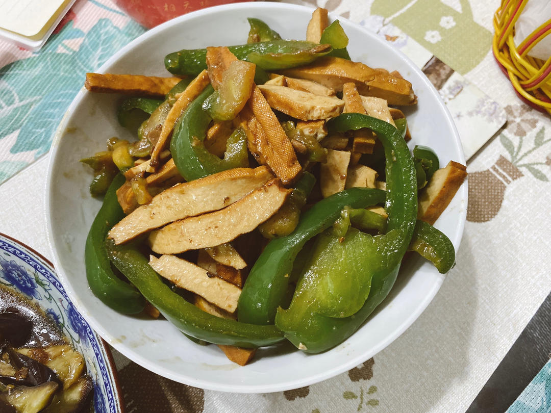 青椒豆腐干