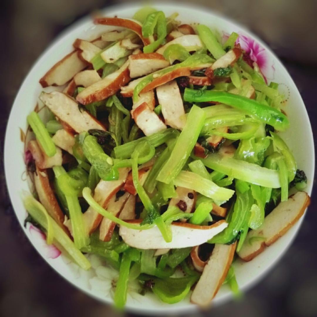 尖椒炒香干