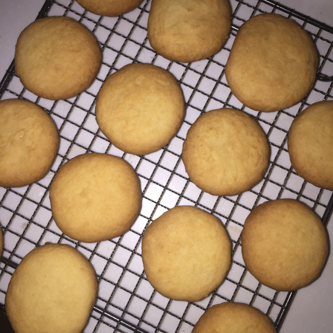 入口即溶的黄油曲奇 Butter cookies