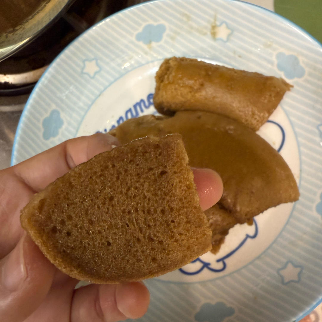 马拉糕，软糯弹韧，香甜细腻，和一般发糕不一样