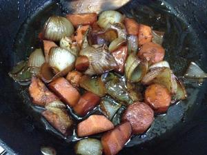 法式红酒炖牛肉bœuf bourguignon的做法 步骤4