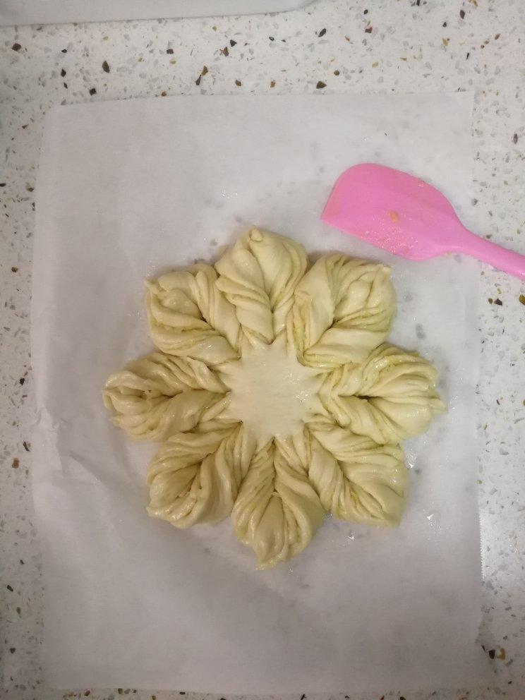 【小高姐】蒜香浓郁 造型优美 不用揉出手膜的面包