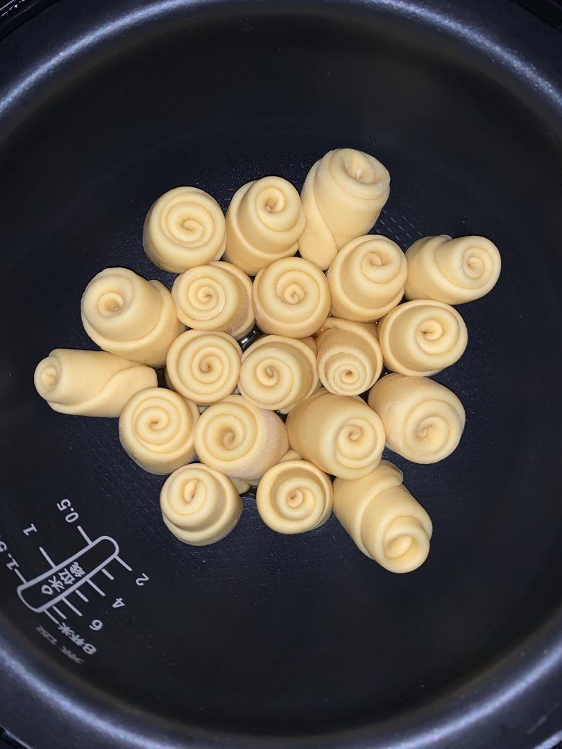 电饭锅蒸面包