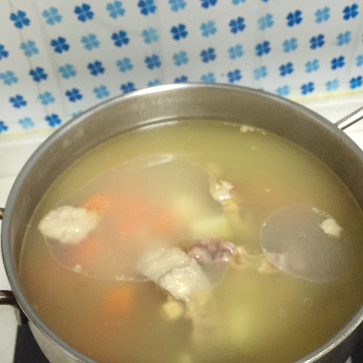 清炖牛尾汤