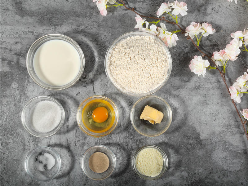 纯奶手撕吐司的做法 步骤1