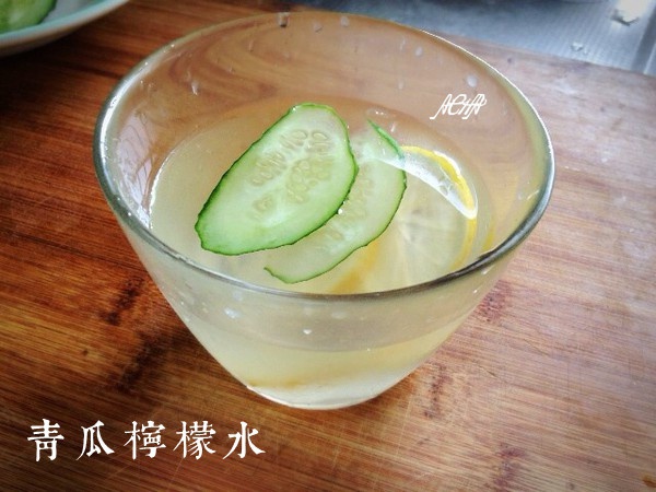 黄瓜柠檬水