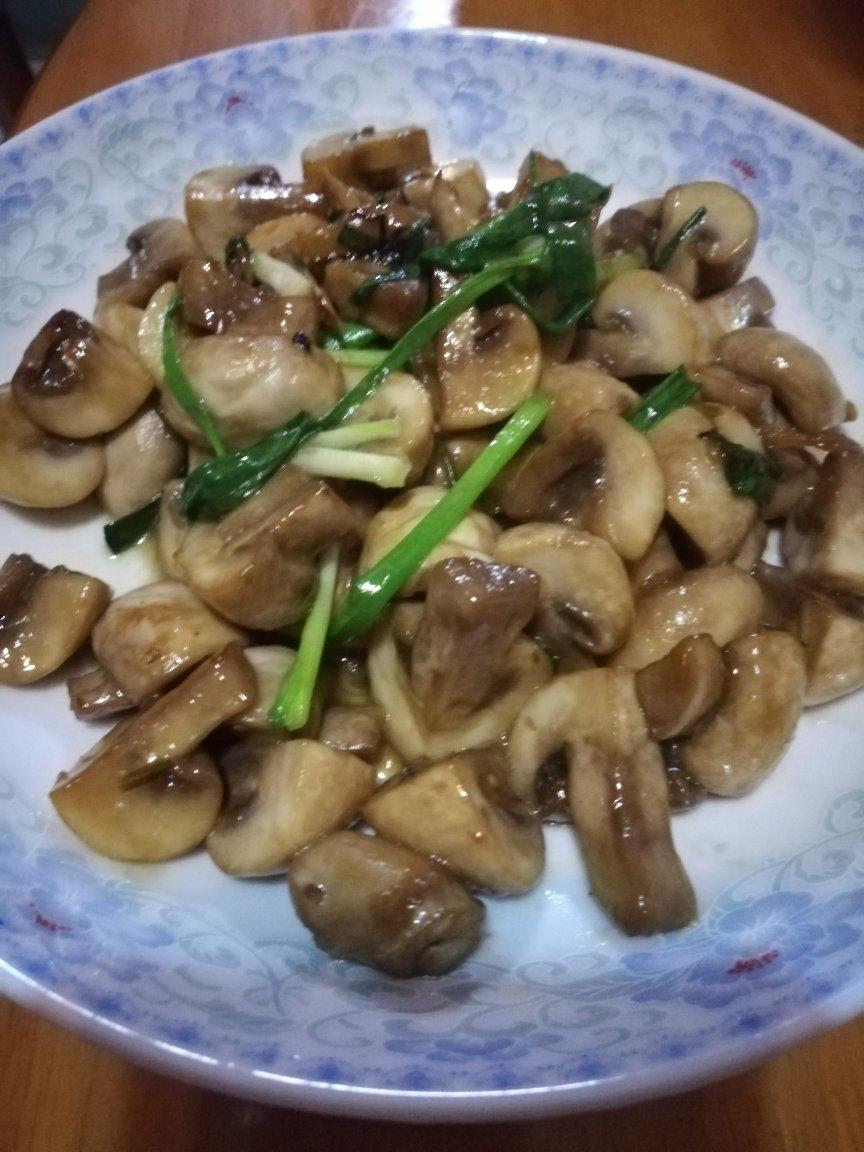 “鲜”美的简单快手菜——素炒鲜口蘑