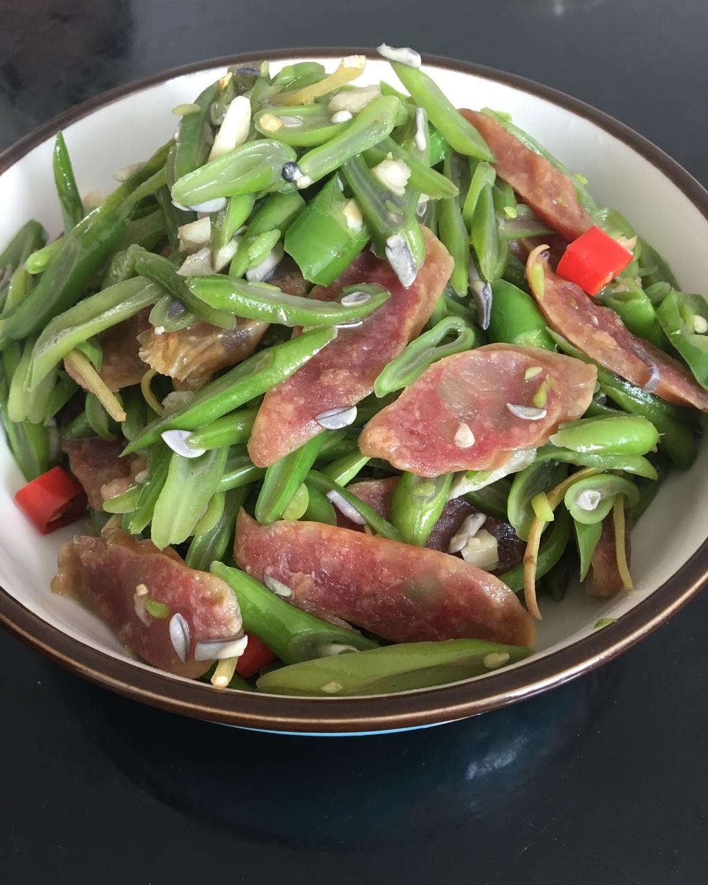 家常菜：腊肠四季豆～腊肠豆角