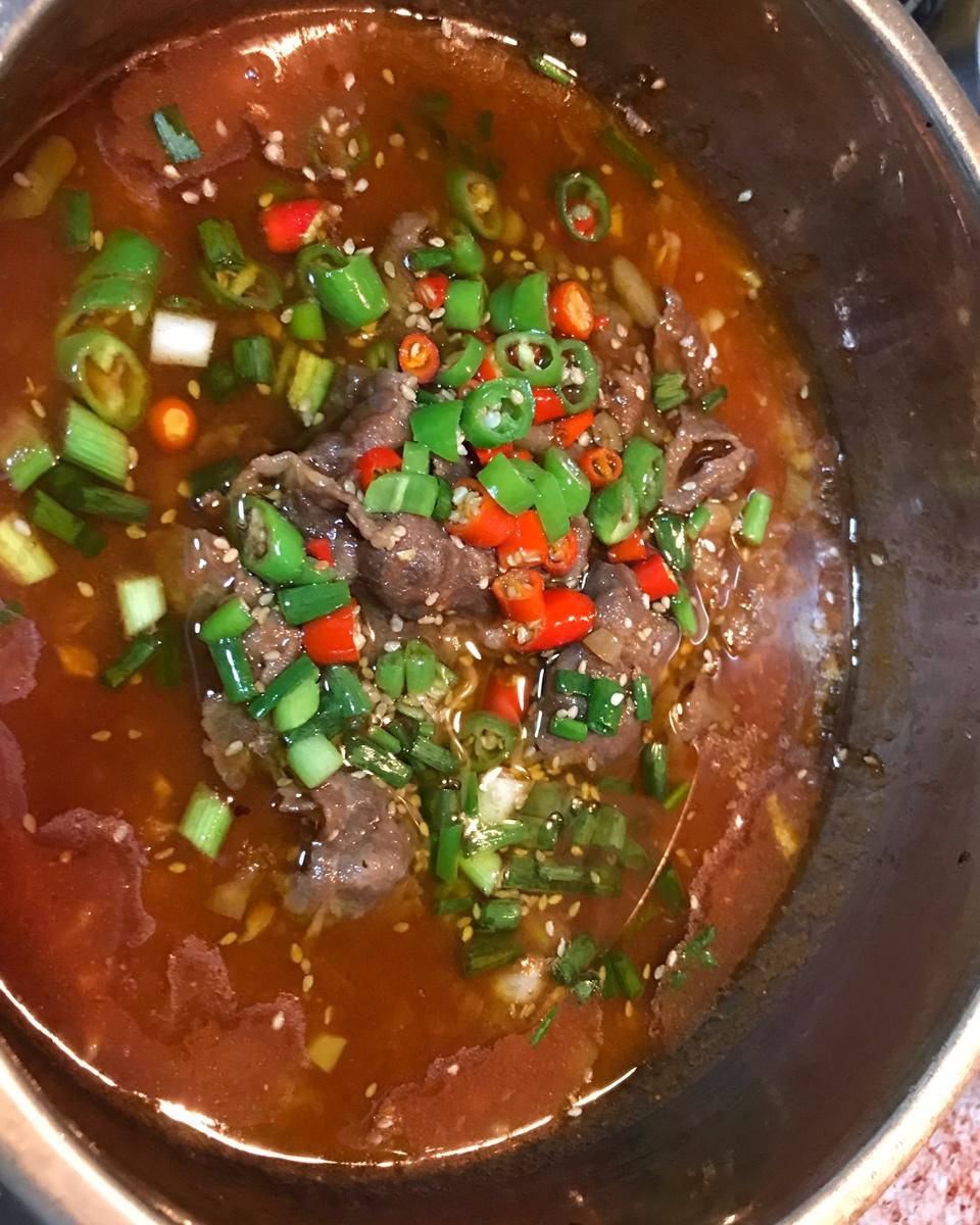 酸汤肥牛