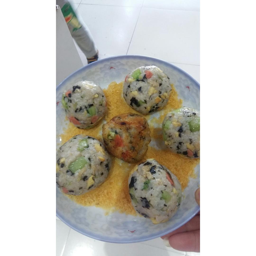 心情饭团
