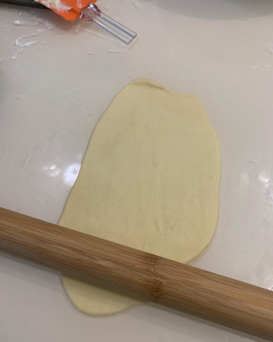 入门级不用揉出膜的手撕紫薯面包无黄油版