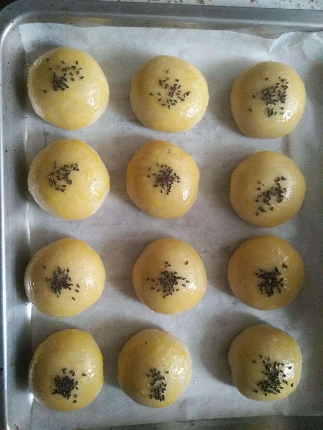 今年中秋不吃甜的就吃咸的！——牛肉月饼