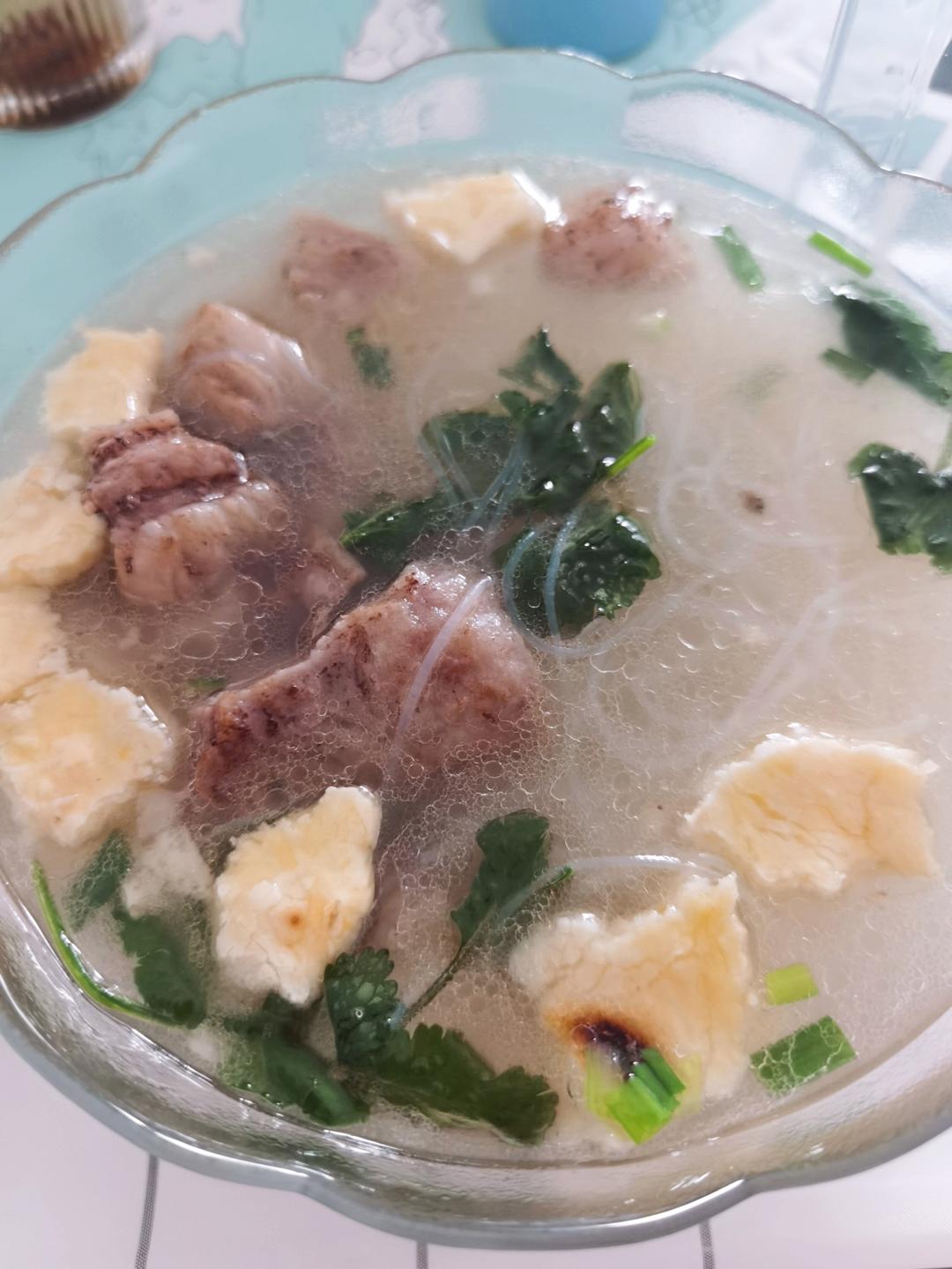 羊汤（不用添加剂，汤也呈奶白色的诀窍）