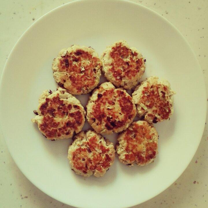 金枪鱼豆腐饼