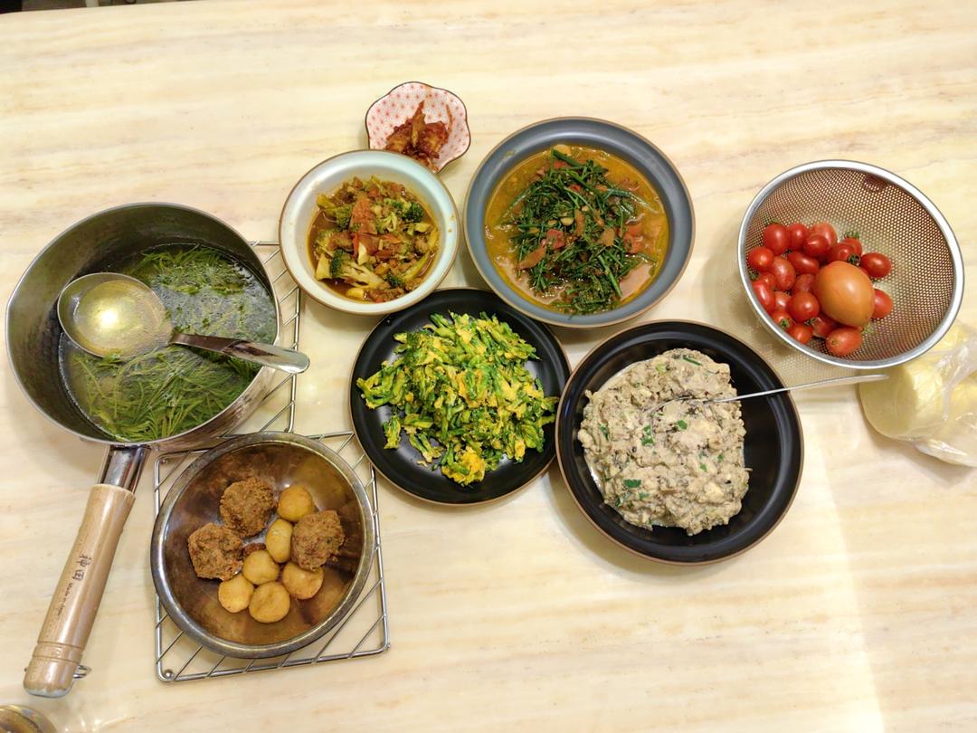 🥯🍳🥞🌮🍑🍏🍉🥬🥦小家伙爱的餐点记录