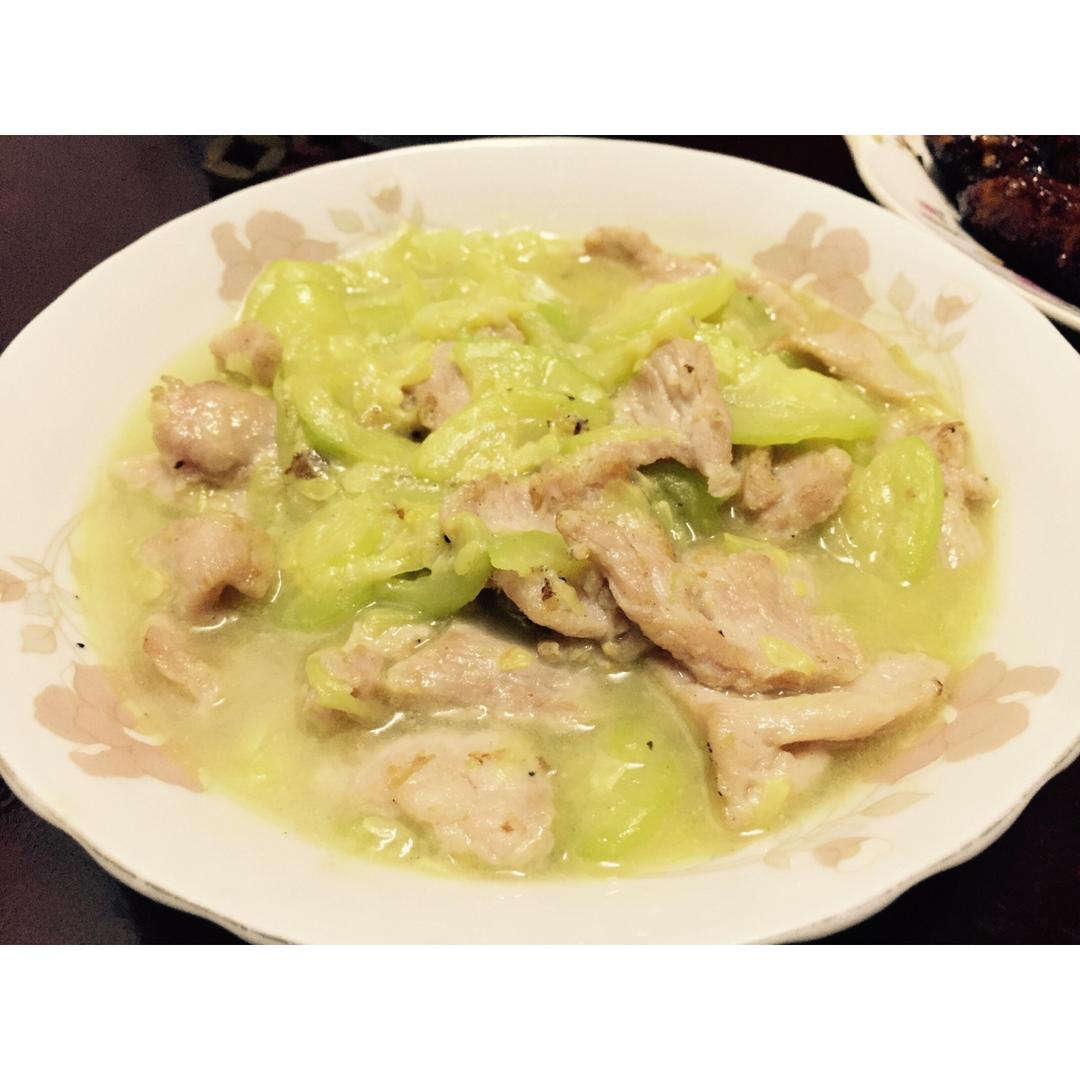 西葫芦炒肉片