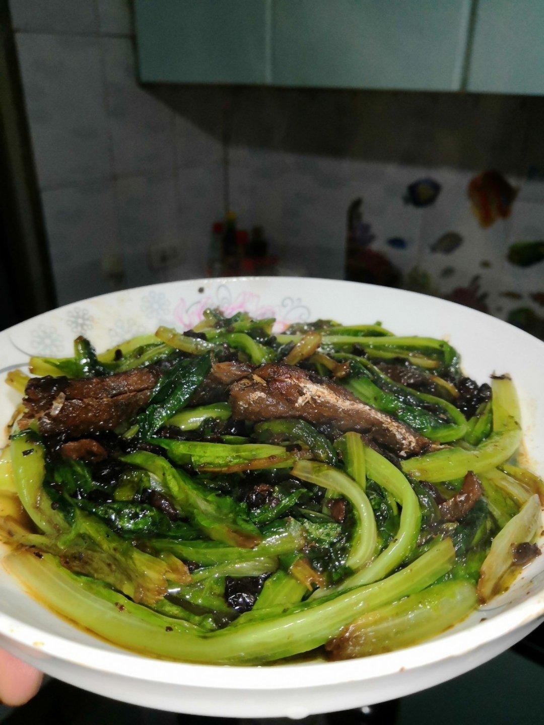 豆鼓鲮鱼油麦菜
