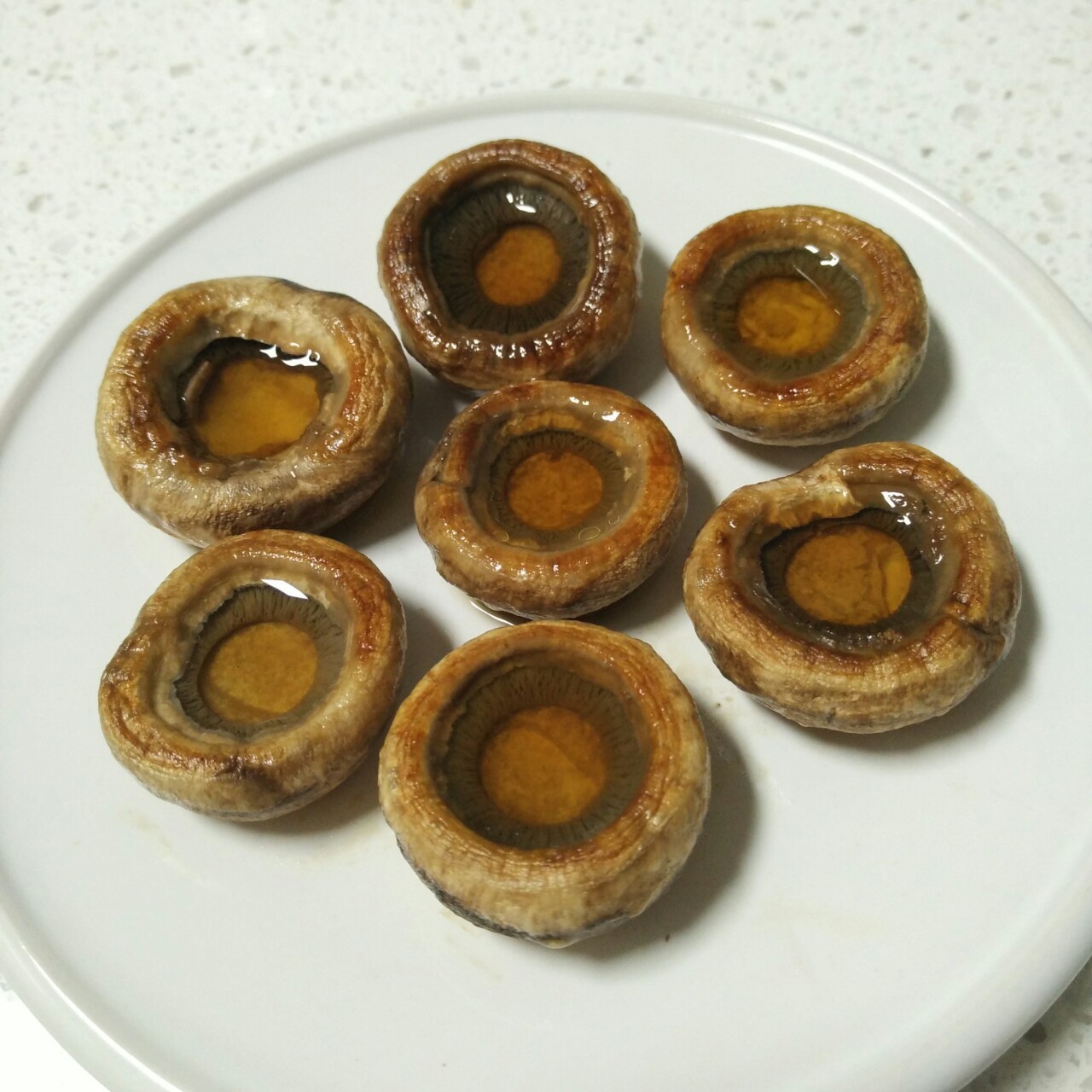 保留最原始鲜味儿的煎口蘑