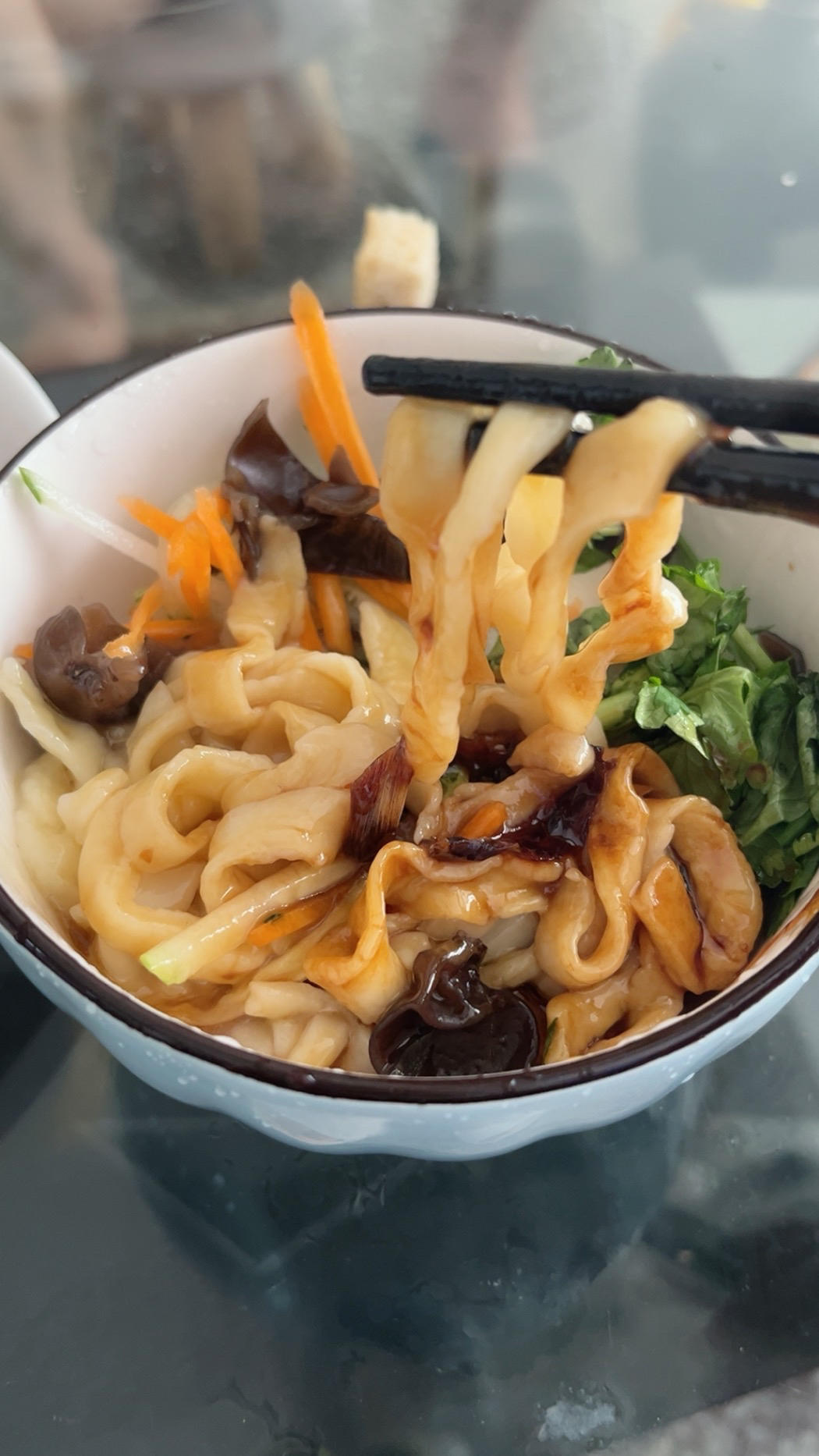 鸡蛋手擀面