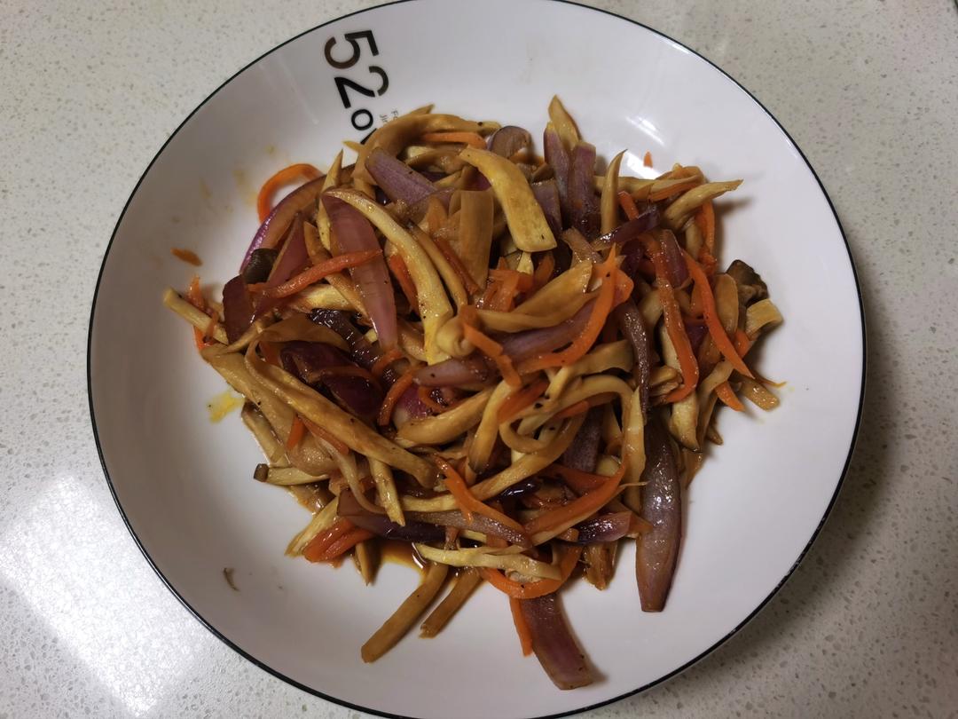 洋葱遇到杏鲍菇