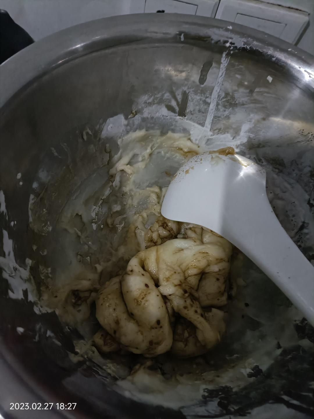 糯叽叽的糯米凉糕也叫糯米糍粑糯米果