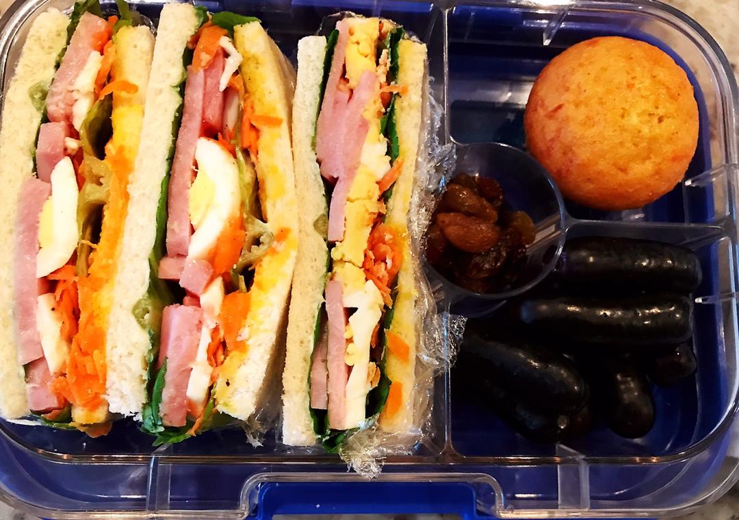 如何做超厚的沼三明治~详细tip！牛油果鸡蛋午餐肉三明治~