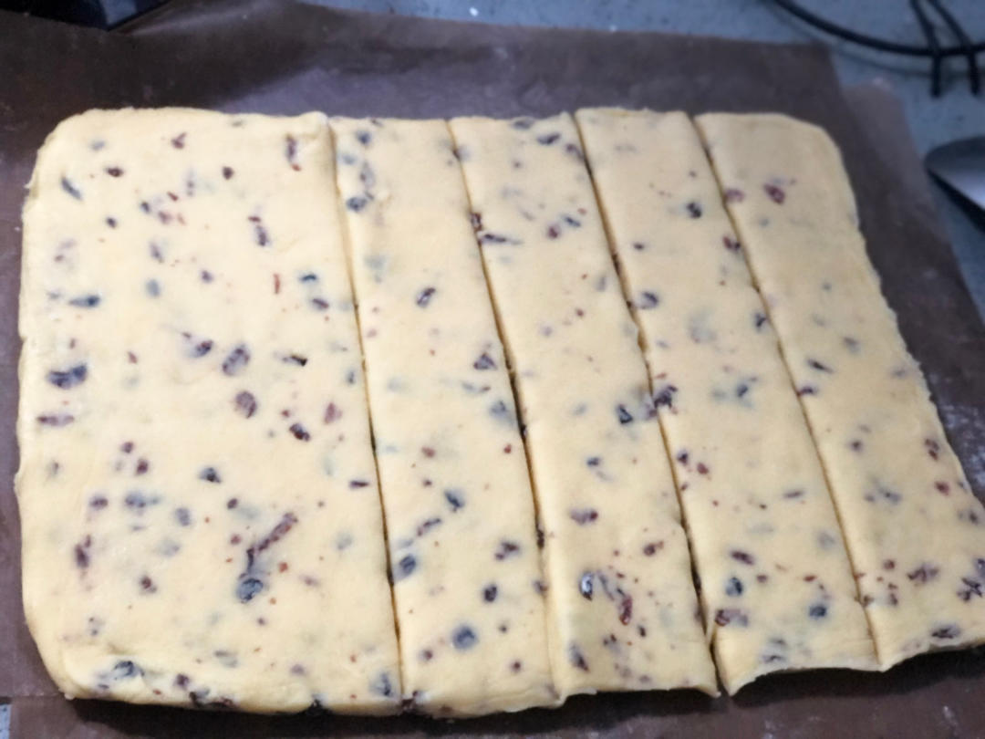 淡奶油葡萄干司康饼