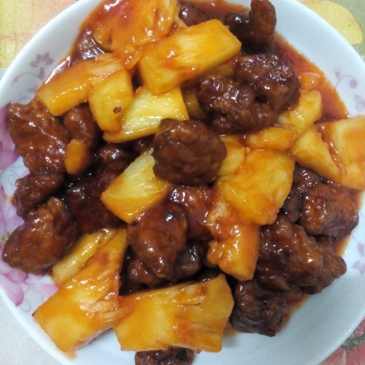 菠萝咕咾肉