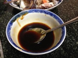 姜葱炒蟹的做法 步骤3