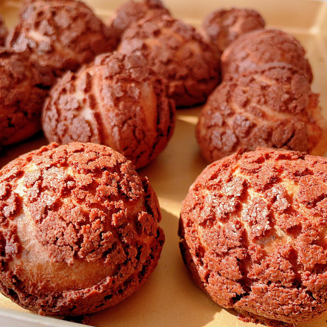 巧克力酥皮泡芙Chocolate Puff