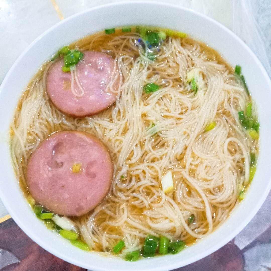 一碗热汤面