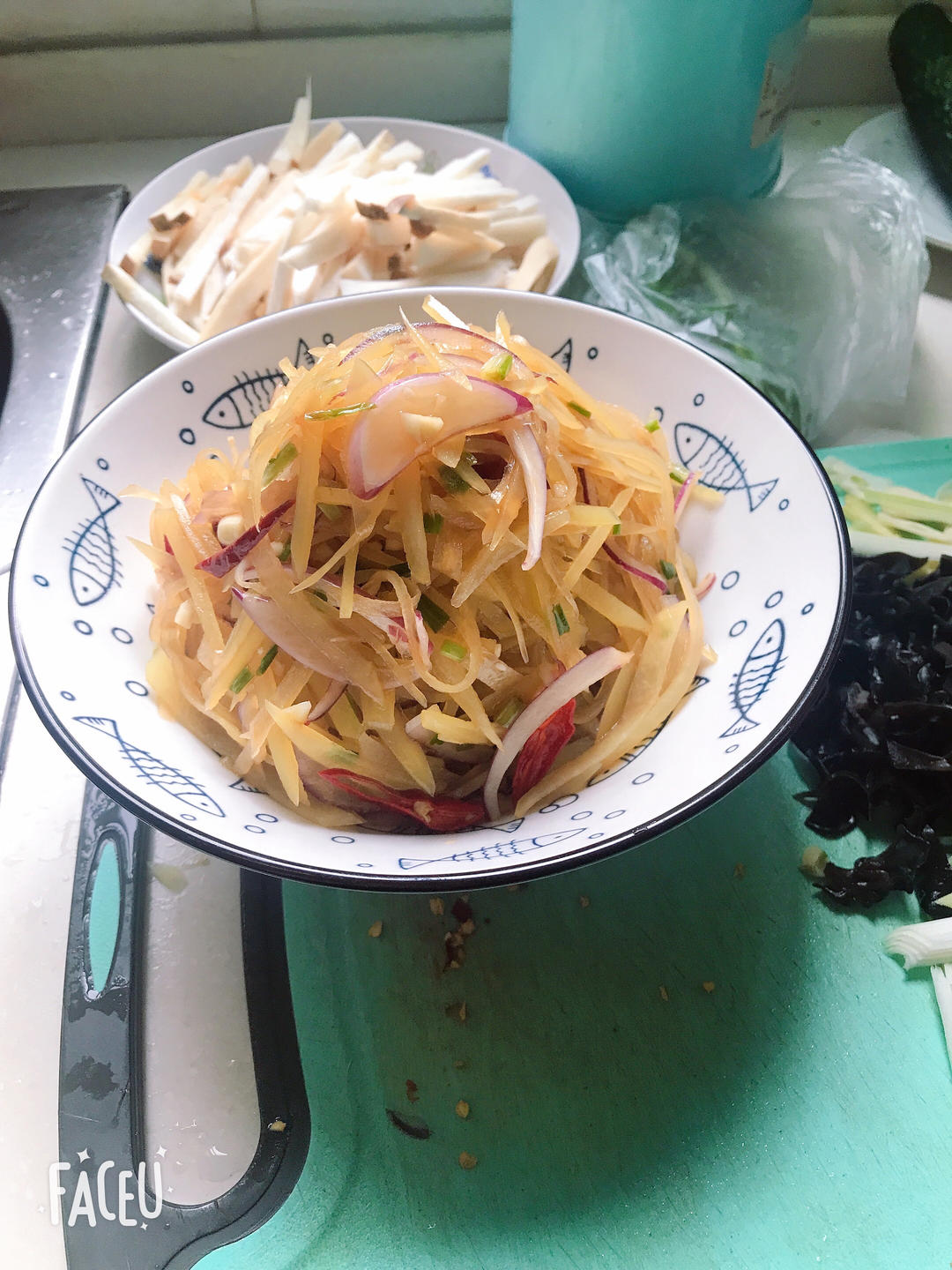 呛拌土豆丝——夏季吃凉菜要注意