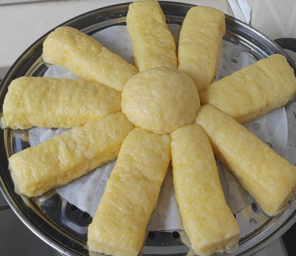 奶香玉米贴饼子平底锅版