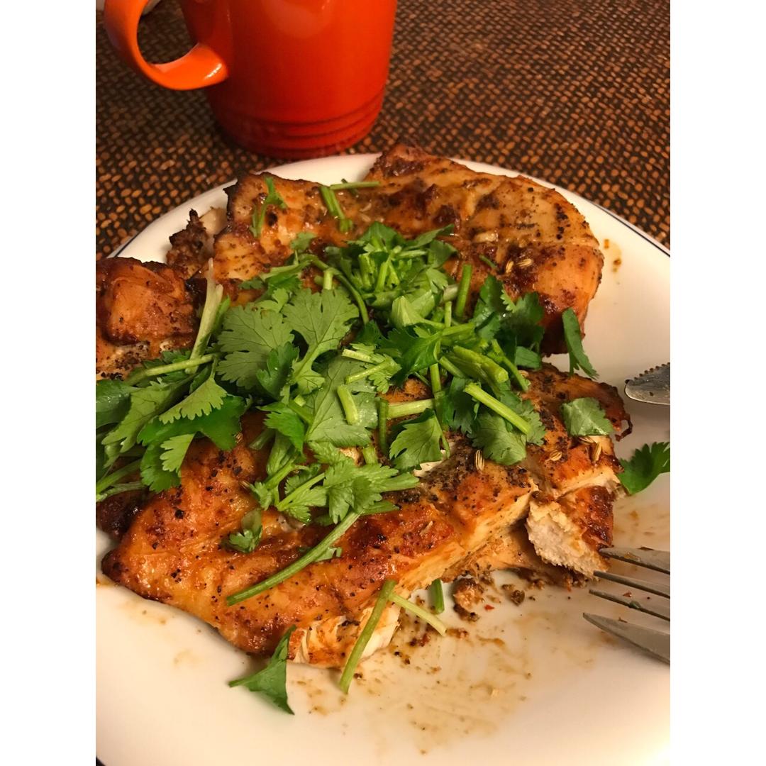 茴香黑椒烤鸡胸