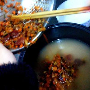 香菇香肠胡萝卜焖饭电饭煲焖饭系列(七岁儿童版)的做法 步骤17