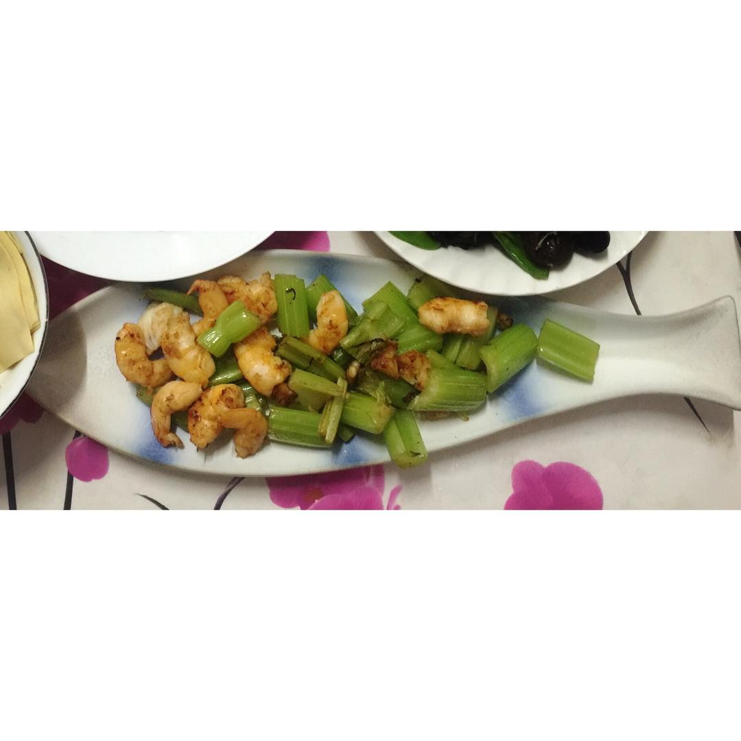 西芹炒虾仁