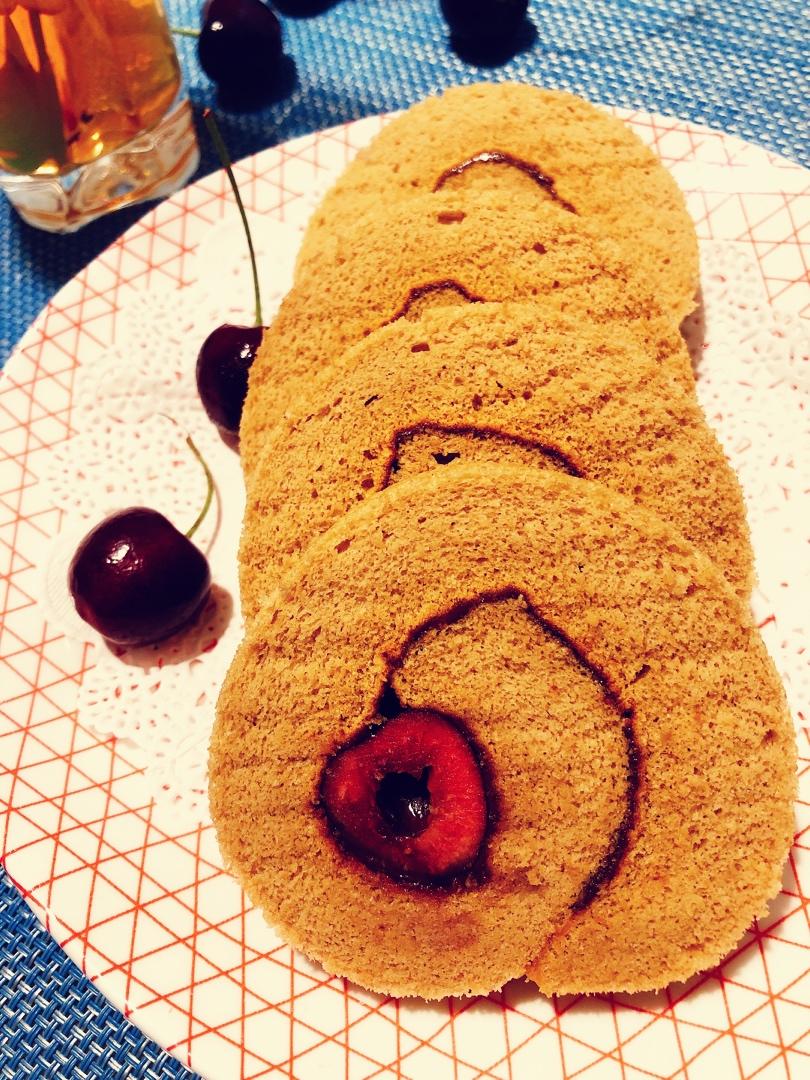 车厘子蛋糕卷