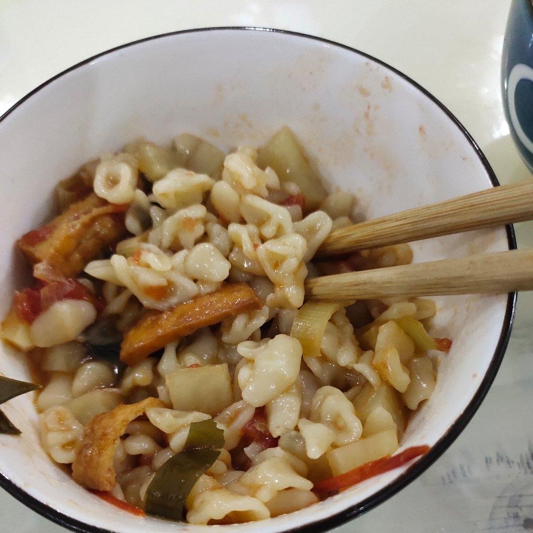 陕西面食——麻食（猫耳朵）