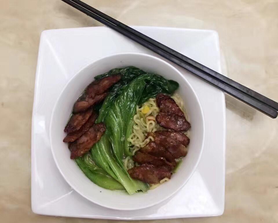 腊肠青菜面的做法