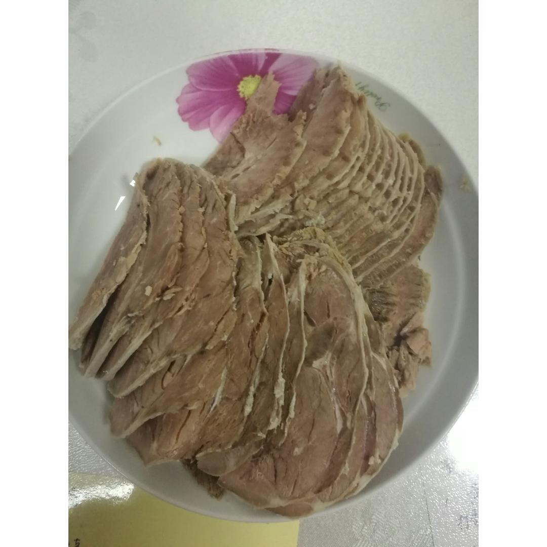 白切牛腱子肉