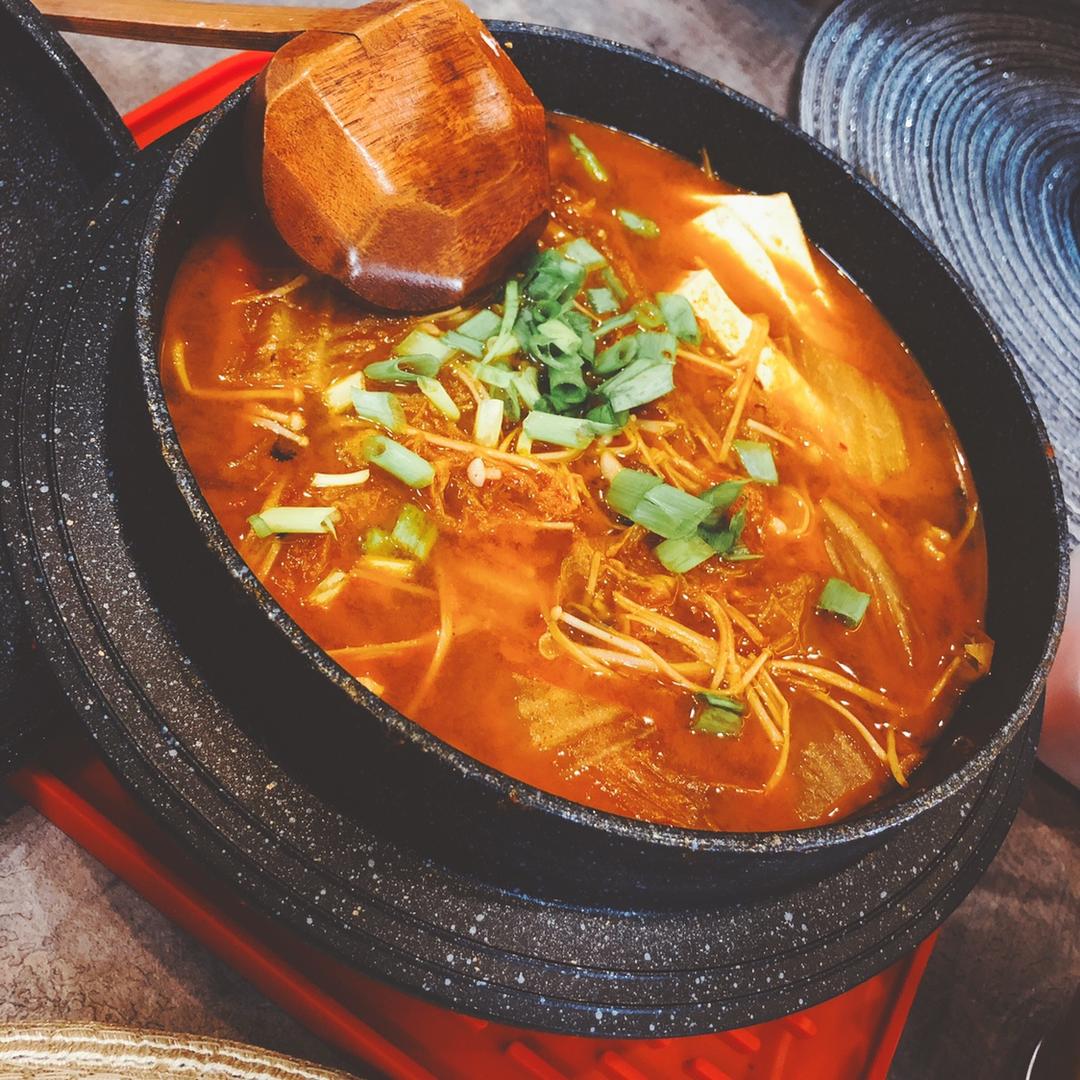 辣白菜豆腐汤