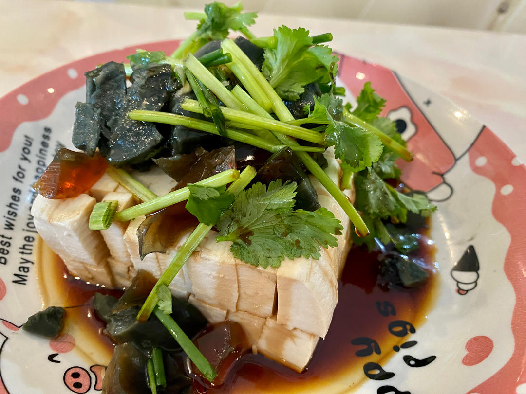 皮蛋拌豆腐