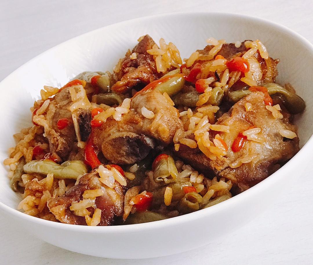 排骨豆角焖饭