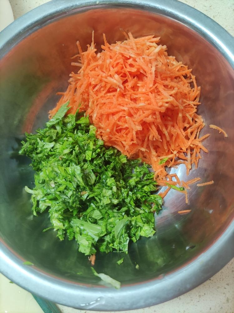 芹菜素丸子的做法