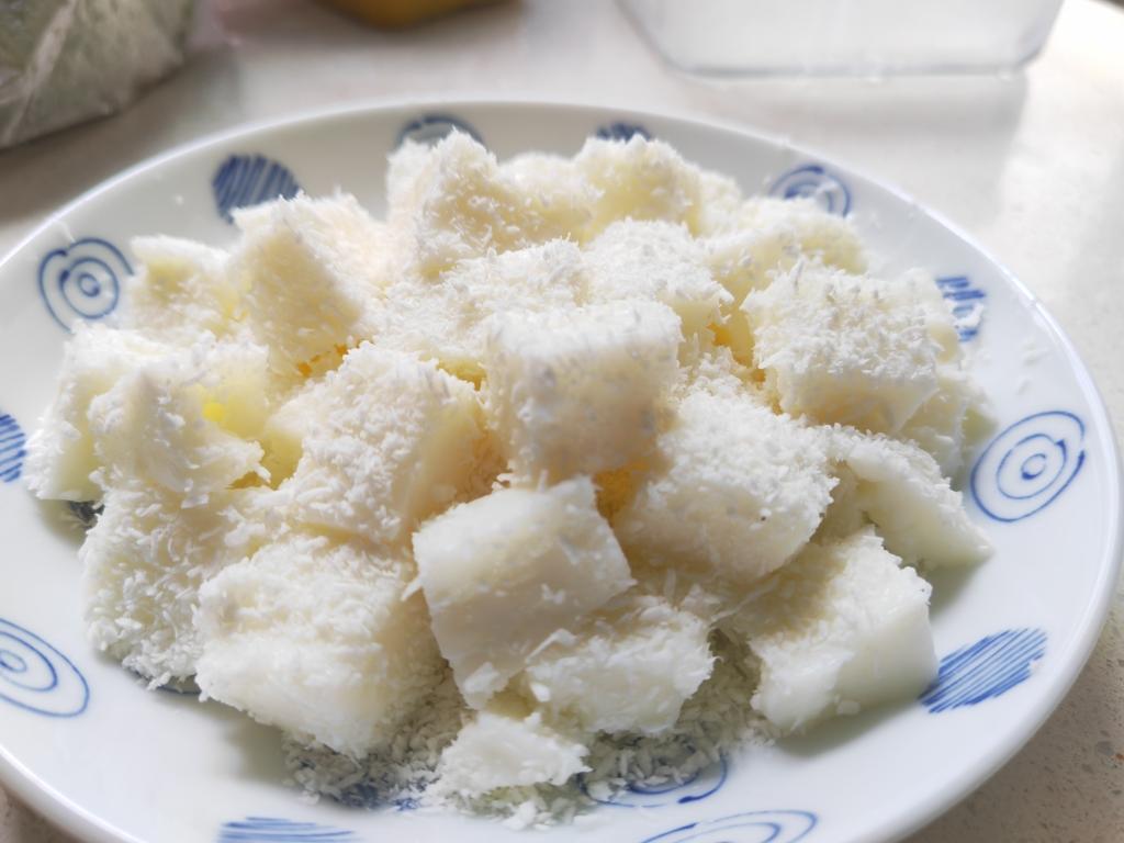 只要1个平底锅就能做的椰奶冻，免蒸免炸，Q弹顺滑奶味浓郁